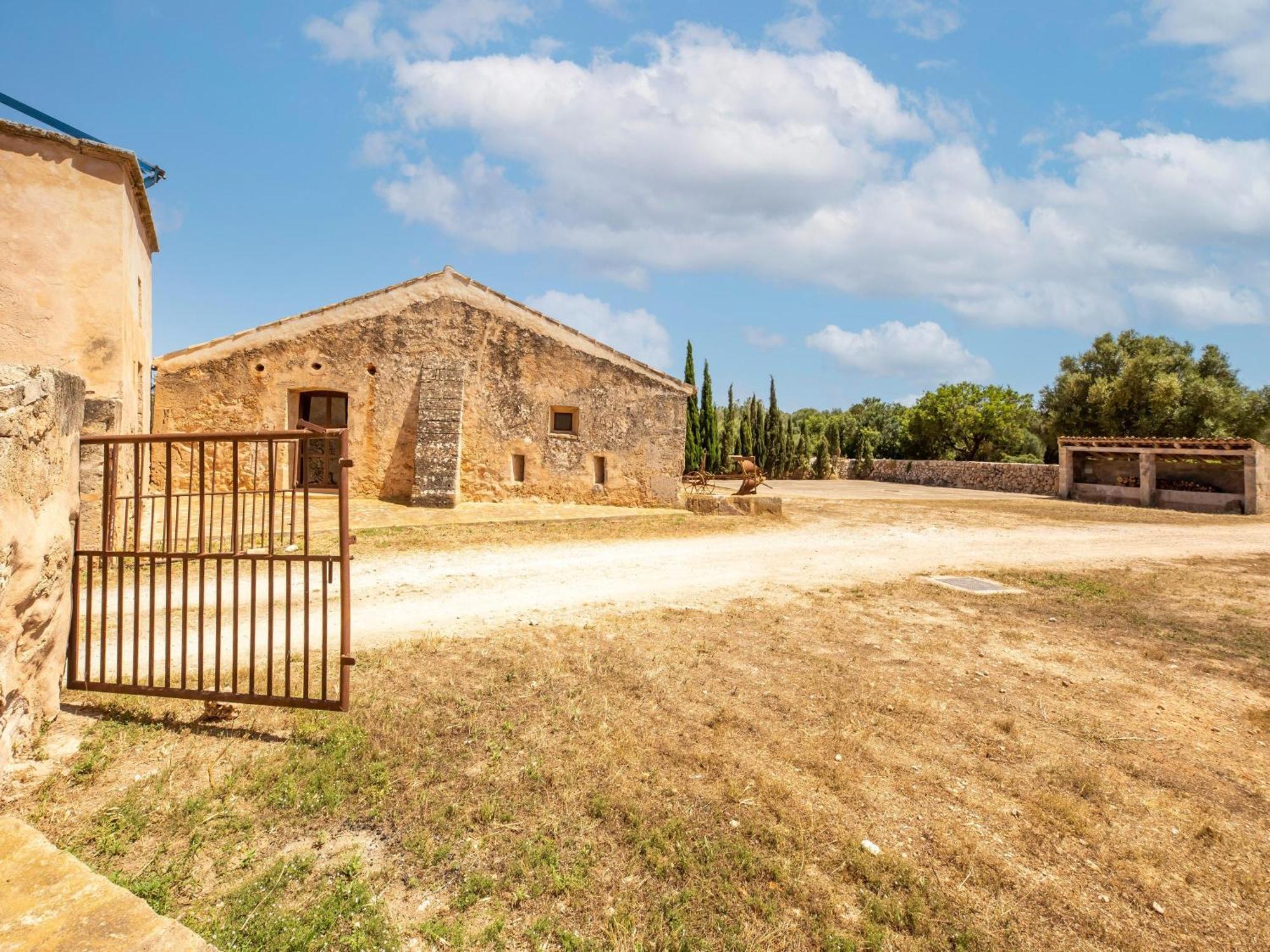 Possessio Sa Barrala Gallinero Ferienhaus Campos (Mallorca)